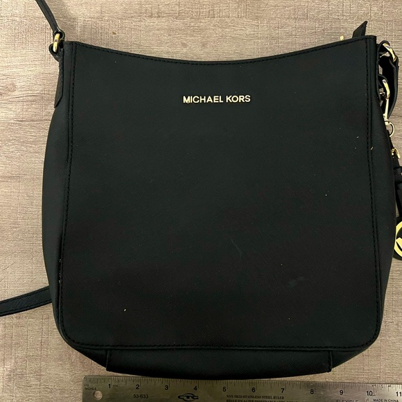 Micheal Kors bag - Picture 1 of 4